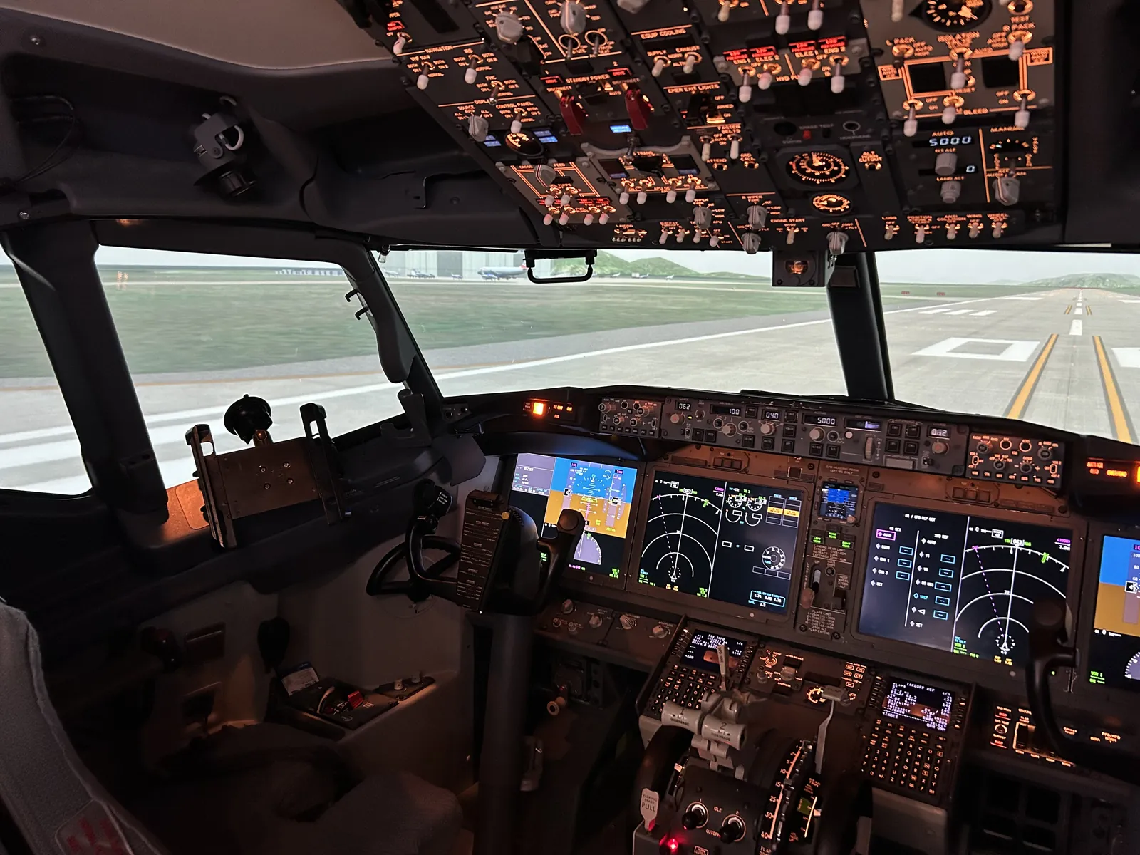 Boeing 737 MAX simulator cockpit and flight deck displays